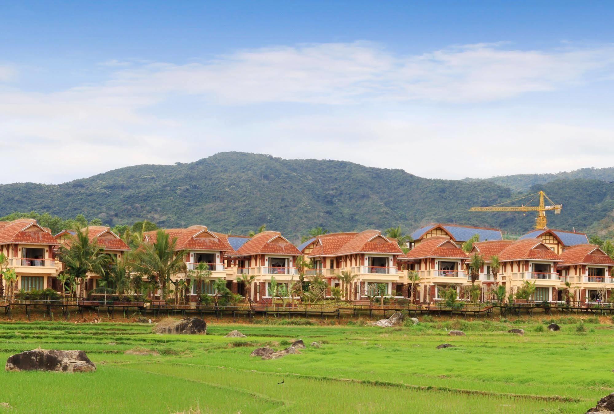 Hainan Bulongsai Resort Hotel Tien-an 外观 照片